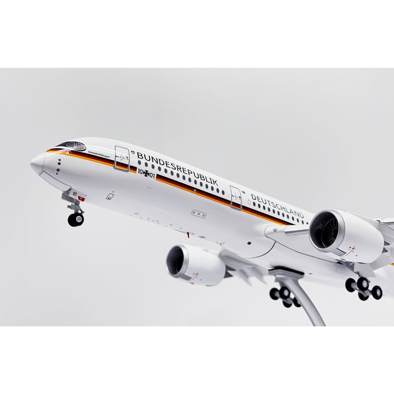 お取り寄せ商品】1/200 A350-900ACJ ドイツ空軍政府専用機 10+0