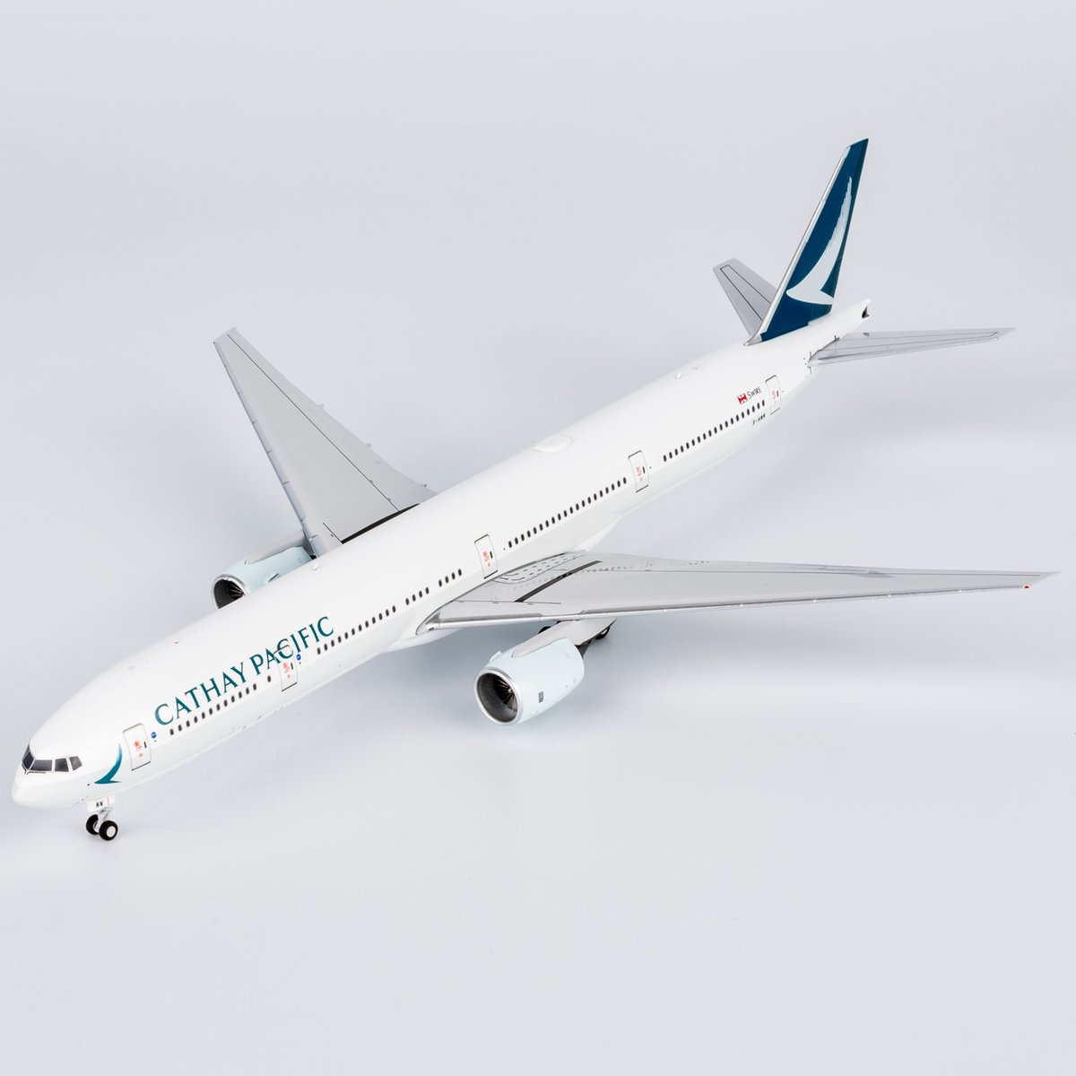 1/400 777-300 キャセイパシフィック航空 B-HNN