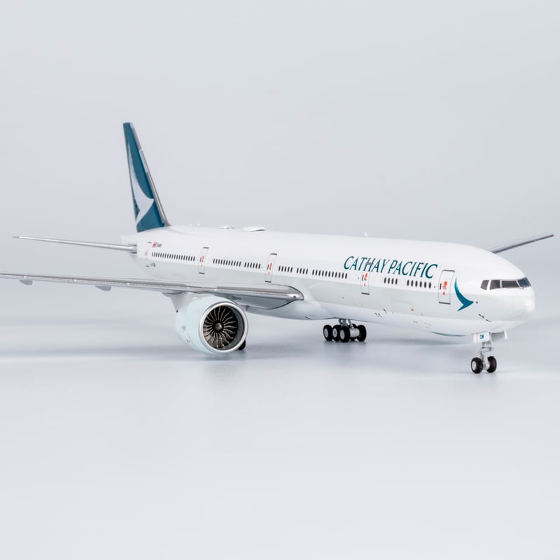 1/400 777-300ER キャセイパシフィック航空 B-KQ