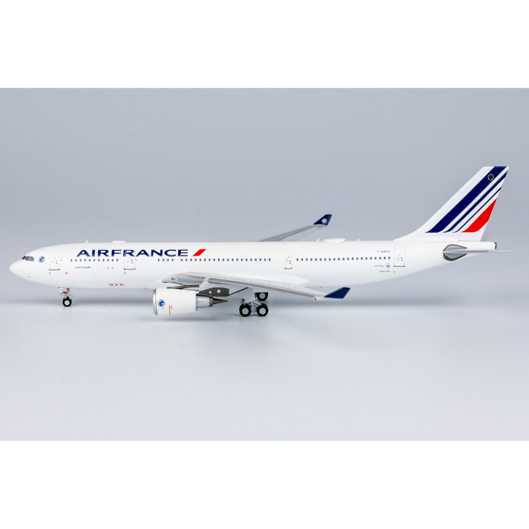 お取り寄せ商品】1/400 A330-200 エールフランス航空 F-GZCG | ひ