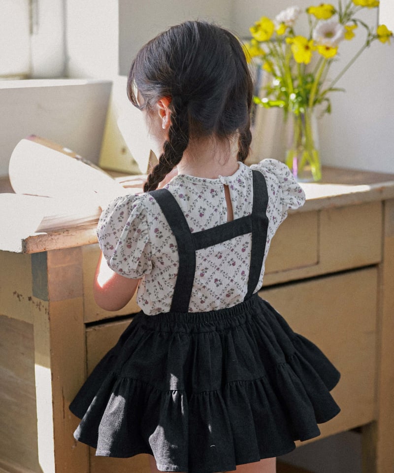 Wonny Ribbon / Black Denim Skirt | lisoro