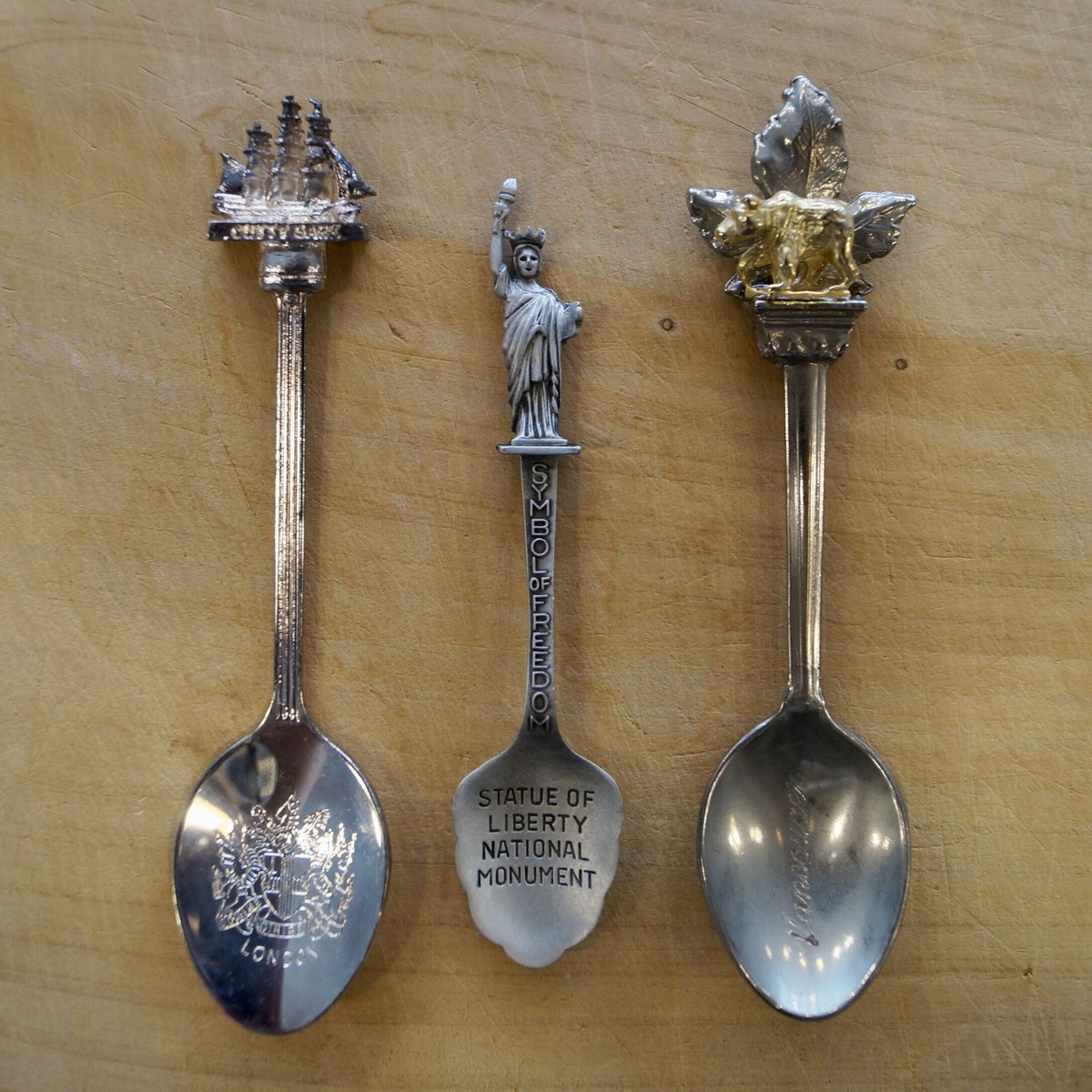 海外製スーベニアスプーン 3点セット | 安濃古道具店