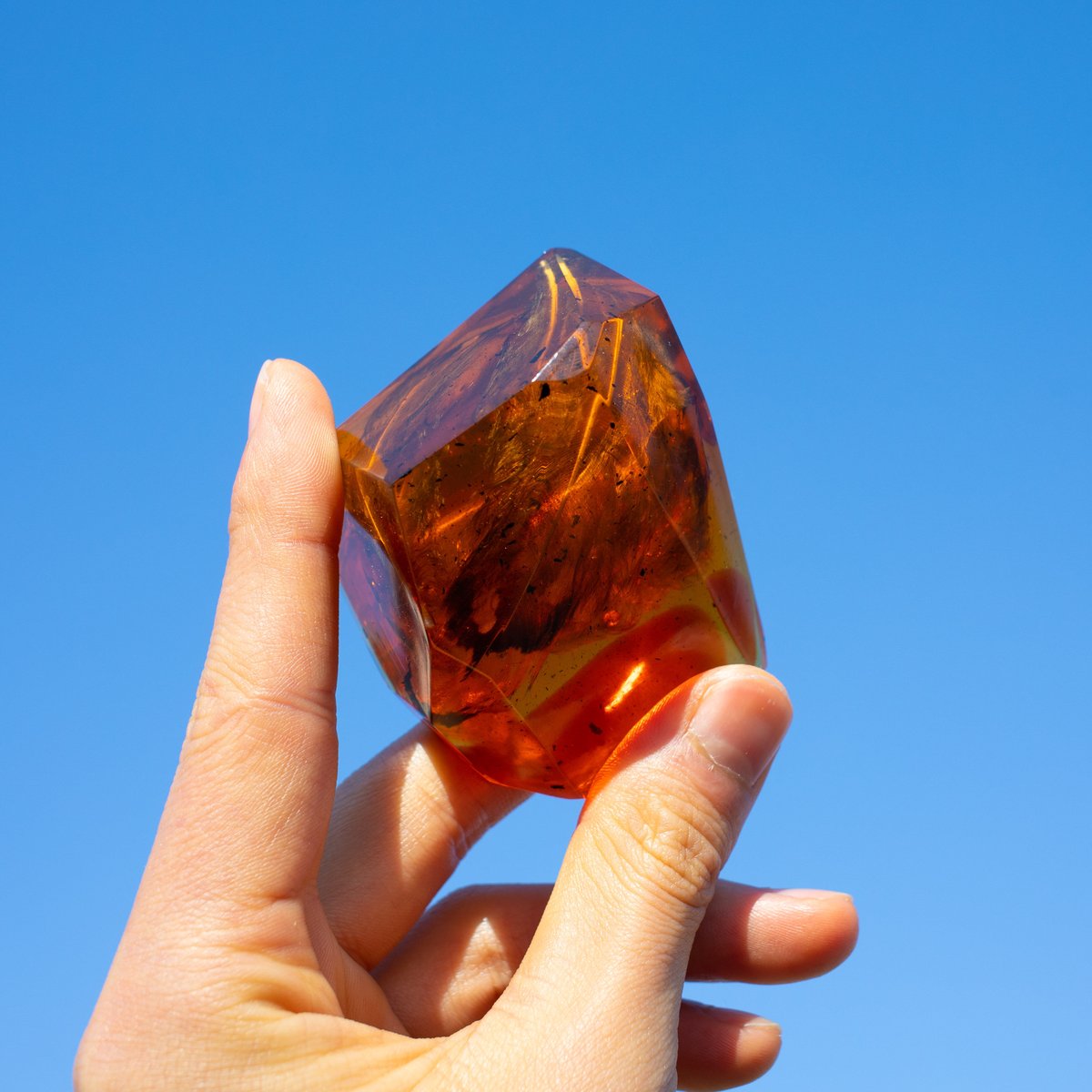 激レア！！羽毛入りビルマ琥珀 激レア！！羽毛入りビルマ琥珀 【公式通販】