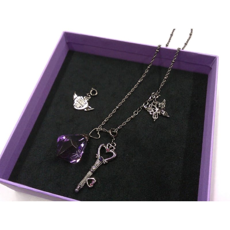 セーラームーン ANNA SUI （アナスイ）コラボ 2017 時空の鍵ペンダント