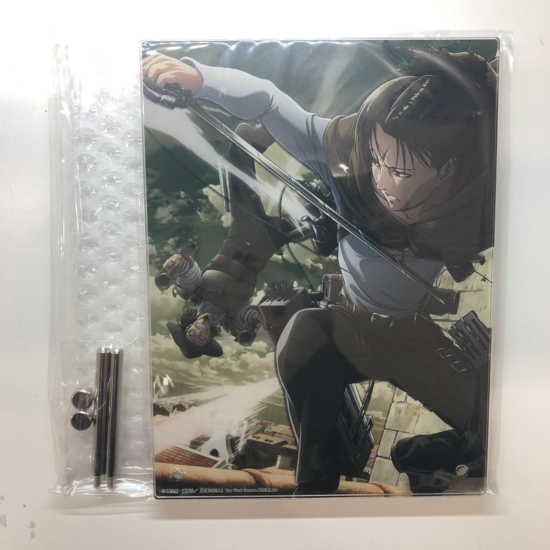 開封済み】進撃の巨人 リヴァイ・ケニー ジャケット柄 アクリル
