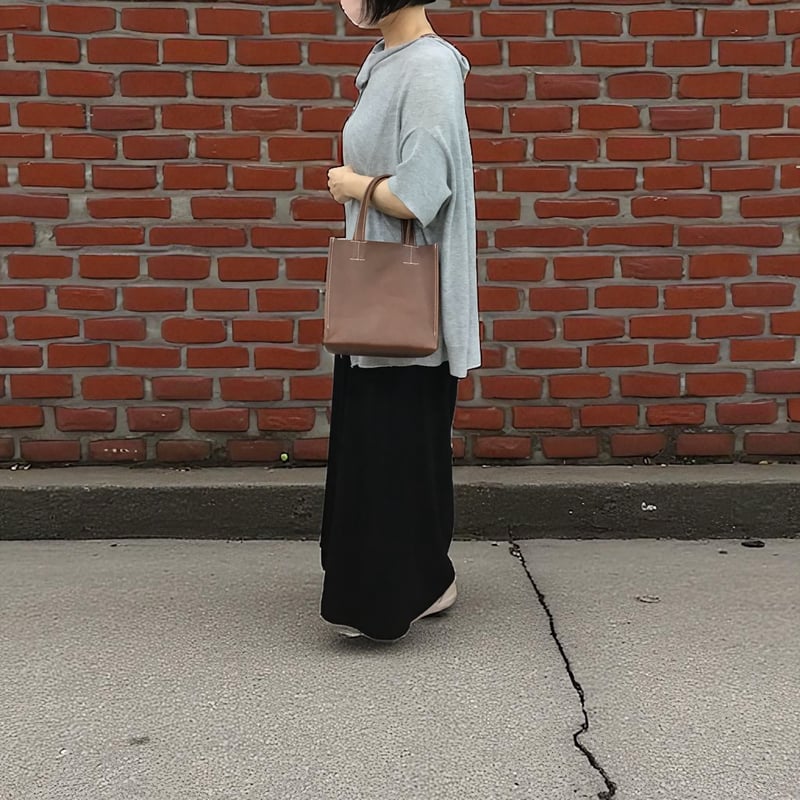 レザースクエアトートバッグ（ハンドメイド／ボックス型／マチ広め