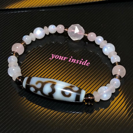 水蓮花天珠 | STORES