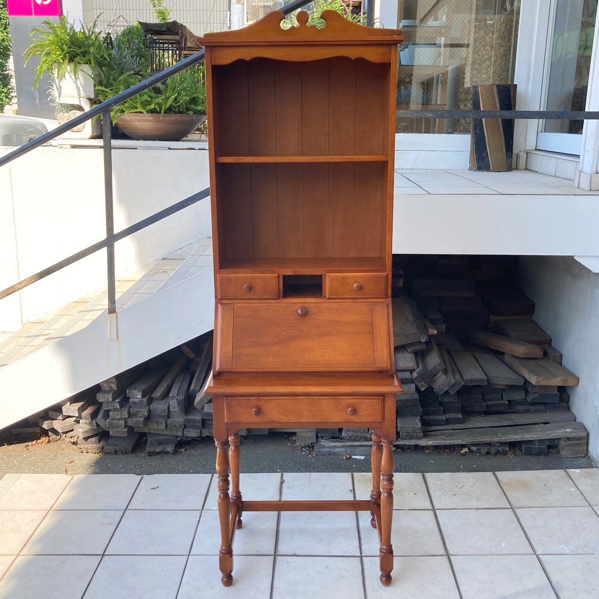 横浜ダニエル Daniel 樺材 無垢 スパニッシュ ライティングビューロー