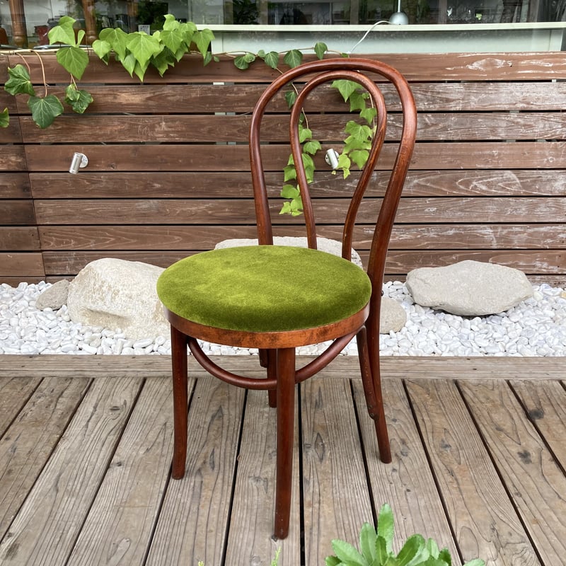 1748 マルニ木工 / 曲げ木ダイニングチェア | 家具の富士