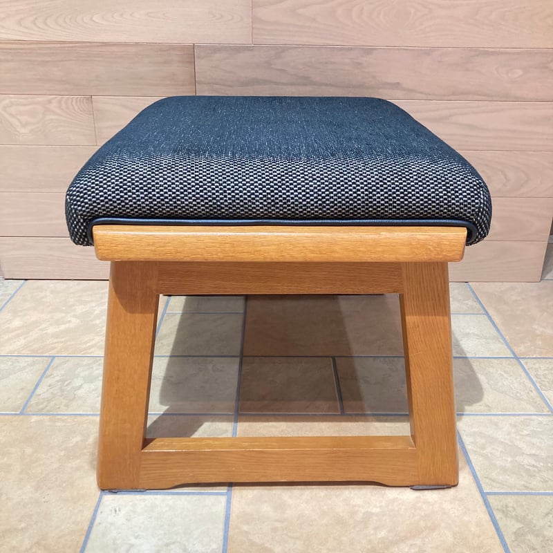 1096 マルニ木工 / 友坐(ゆうざ) オットマン 全2脚 | 家具の富士