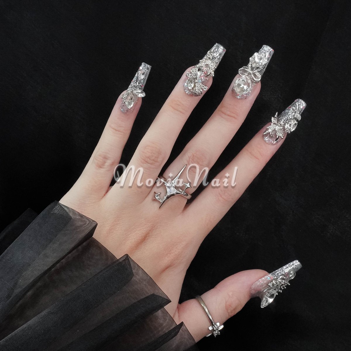 シルバー90S⋈量産型地雷系韓国ギャルゴテゴテゆめかわキラキラ痛