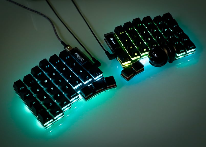 Keyball61 黒／白 | Shirogane Lab