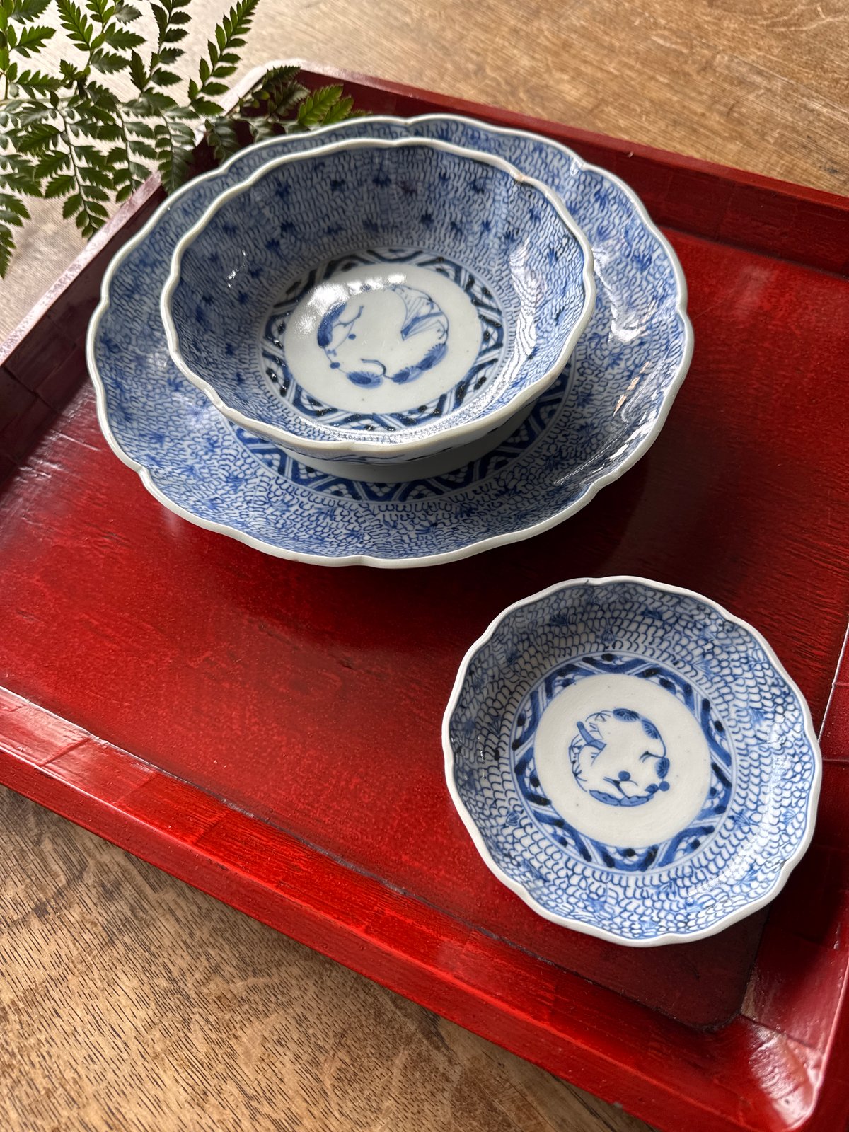 古伊万里 染付微塵唐草文 輪花七寸皿 1枚 | Kaikaroman ONLINE STORE