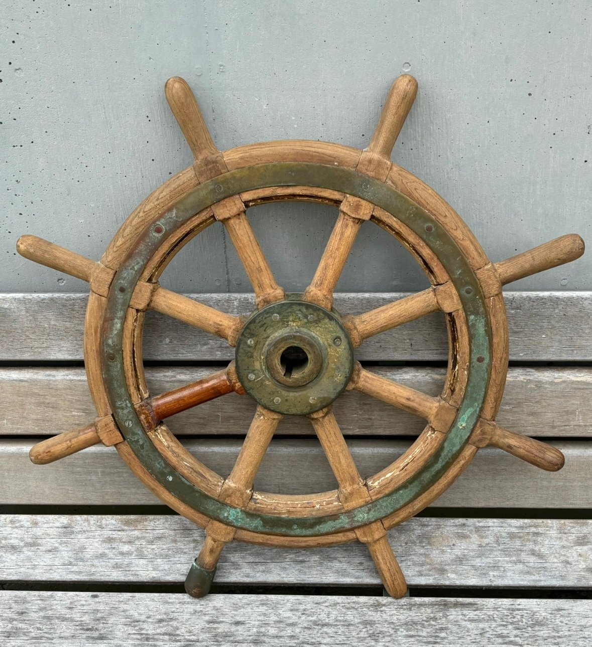 アンティーク 船舵輪 木製ラット | アンティーク家具と喫茶キャバレー
