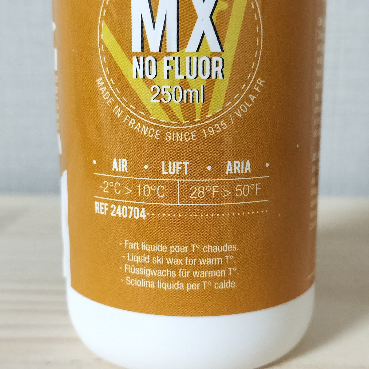 VOLA ボラ スキー/スノーボード ワックス 黄 | nittaskispo's STORE