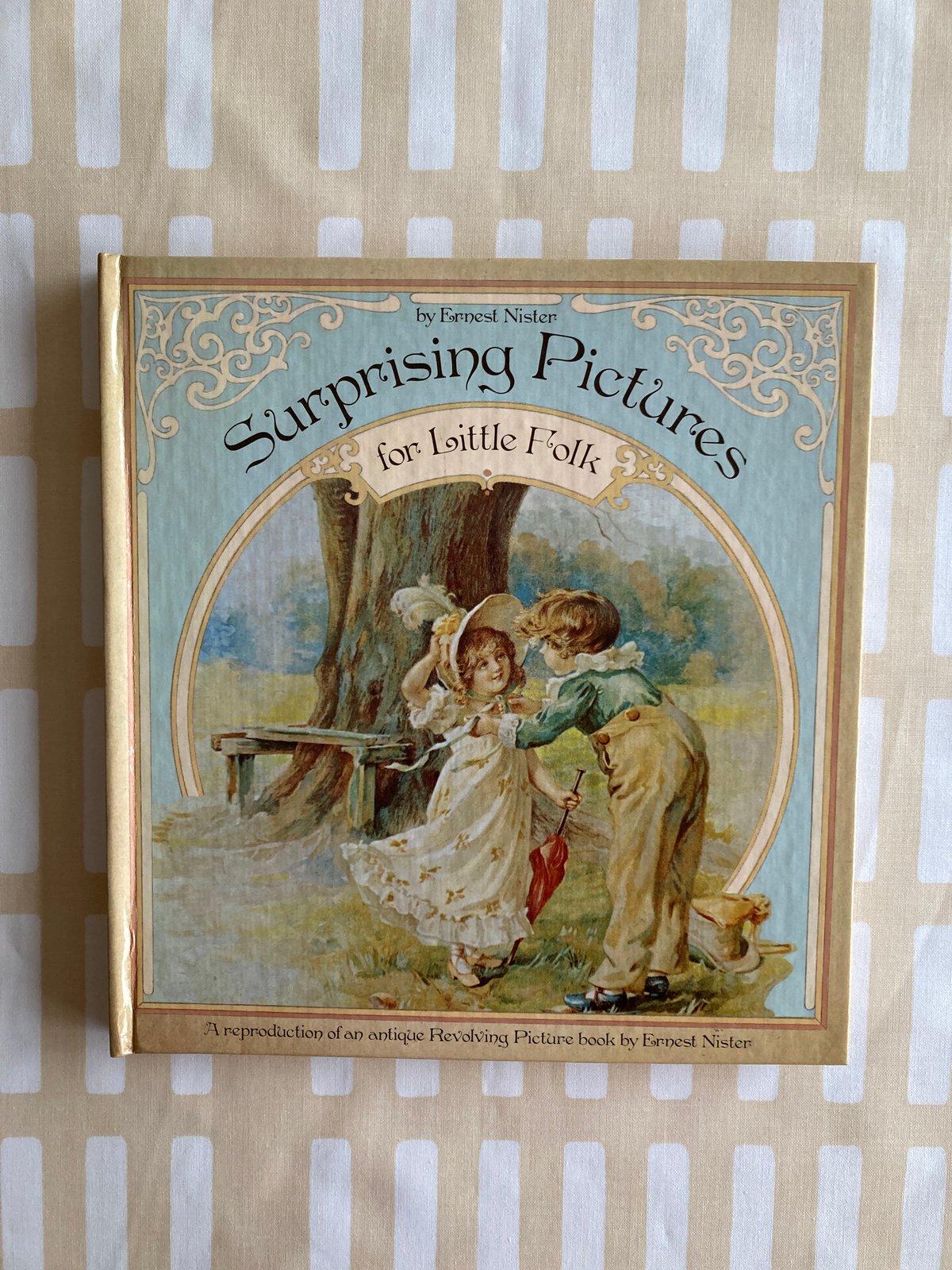 ☆しかけ絵本☆ アーネスト・ニスター Surprising Pictures for Litt