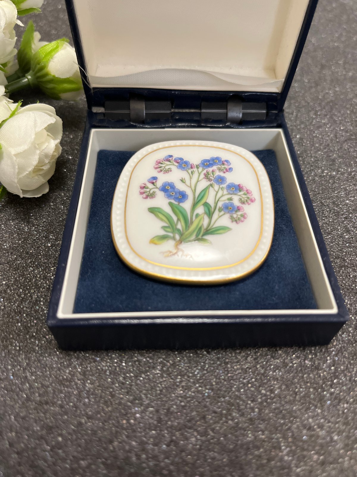 ロイヤルコペンハーゲン 王室御用達 24金 フローラダニカ わすれな草