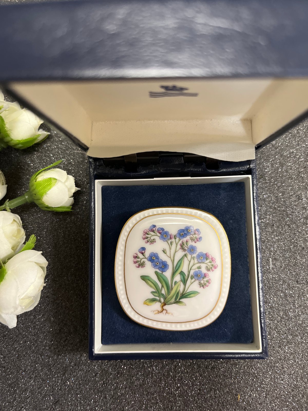 ロイヤルコペンハーゲン 王室御用達 24金 フローラダニカ わすれな草