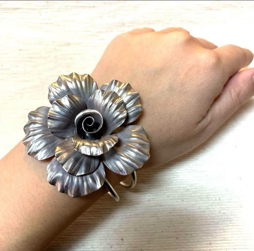 カレンシルバー バングル Bracelet | 旅するエスニック humming bird