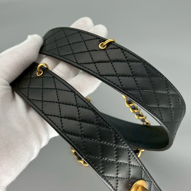 CHANEL (シャネル) ヴィンテージ マトラッセ ココマーク ターンロック