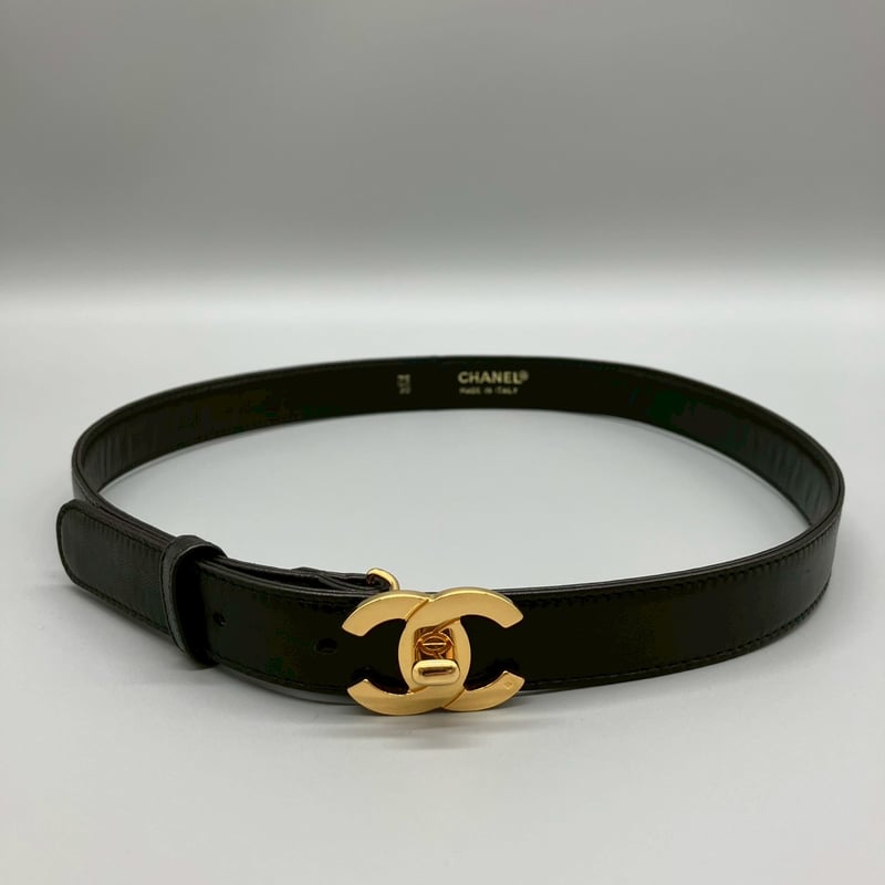 CHANEL (シャネル) ヴィンテージ ターンロック ココマーク ラムスキン