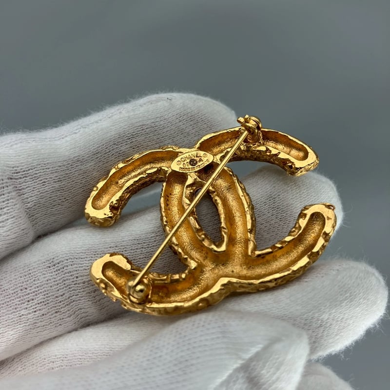 CHANEL (シャネル) ヴィンテージ ココマーク 溶岩 ブローチ | Cattleya