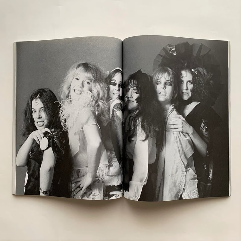 Lid no. 5. / Lid Magazine | 本まるさんかくしかく