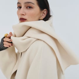 コラムVol.13】Cashmere Blend Stole Coat | CLORE+