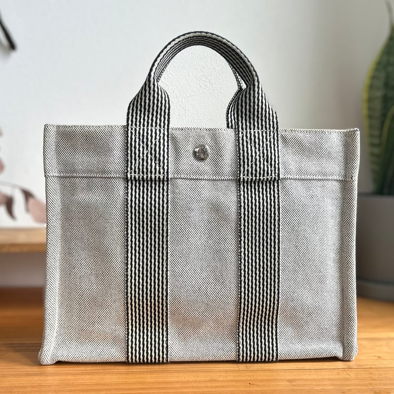 HERMES エルメス ニューフールトゥ PM グレー ブラック BLACKトート