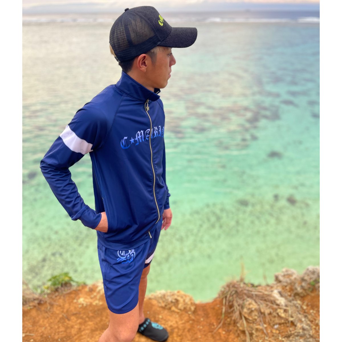 スタイリッシュラッシュガードセットアップ（メンズ・レディース） | C