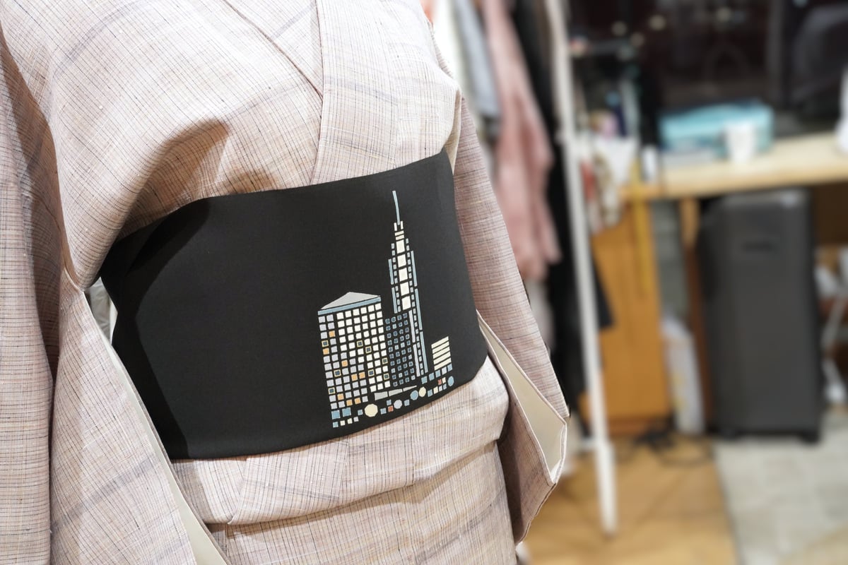 九寸帯（名古屋帯）「塩瀬・染め帯・摩天楼」 | MINOKO STORE