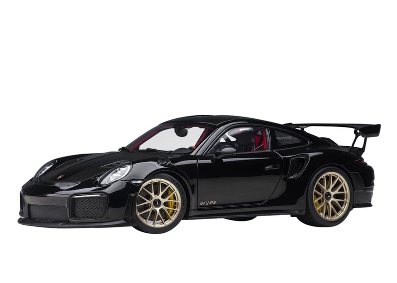AUTOart 1/18 ポルシェ 911 （991.2） GT2 RS ヴァイザッハ・パッケ