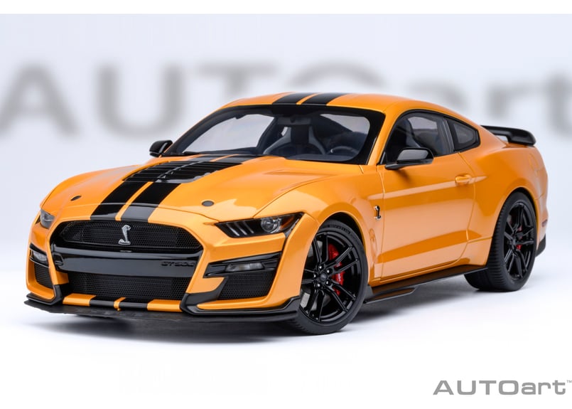 AUTOart 1/18 フォード マスタング シェルビー GT500 （オレンジ