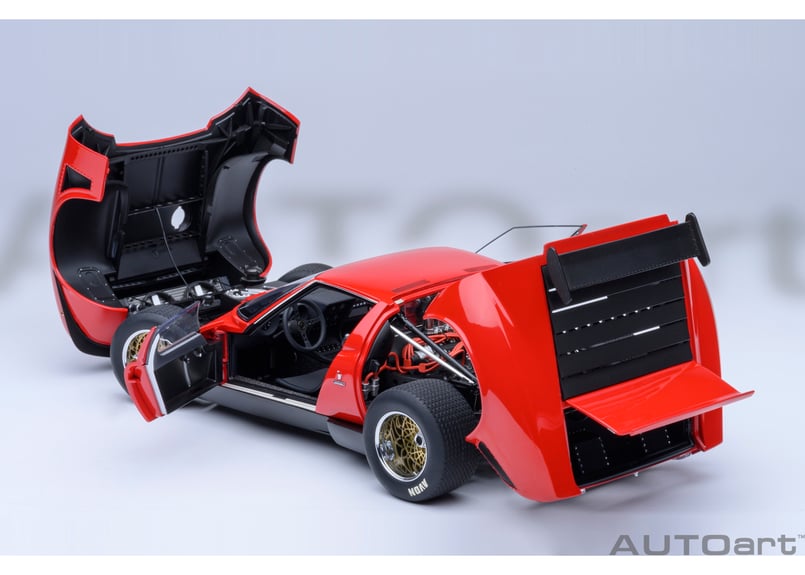 AUTOart 1/18 ランボルギーニ ミウラ SVR “イオタ” （レッド） 79171