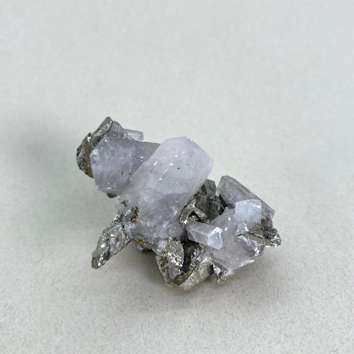 パイライト水晶共生クラスター | 仲沢商店