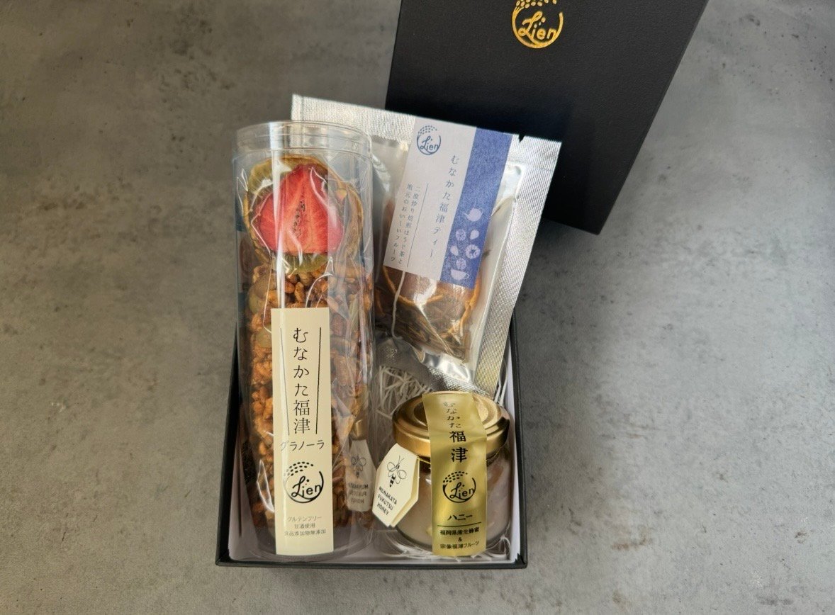 ギフトセット箱入り】むなかた福津シリーズセット(グラノーラ1本