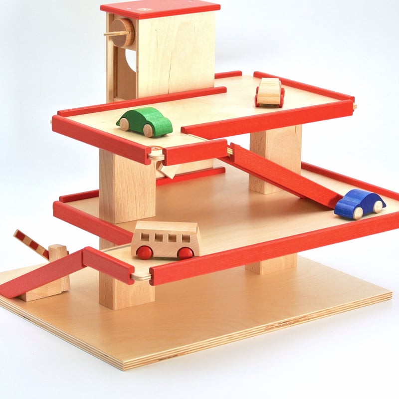 Beck/ベック社 立体駐車場車付きセット(リフト付き) | Toy-Toy ONLINESHOP