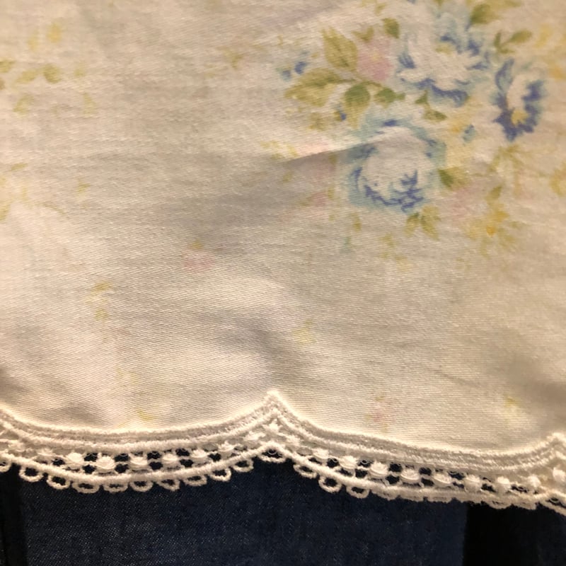 アキアカネ エプロン | さえら POTECHINO マリーアン金沢