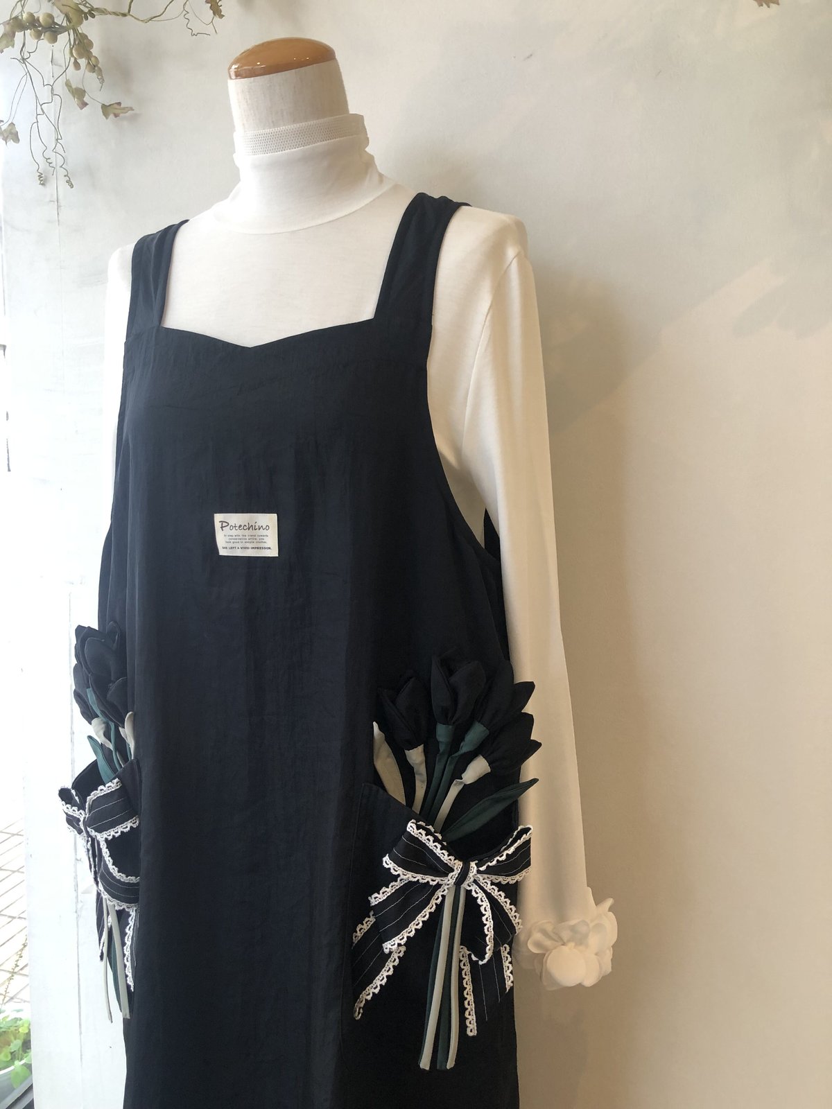 ポテチーノチューリップエプロン | さえら POTECHINO マリーアン金沢