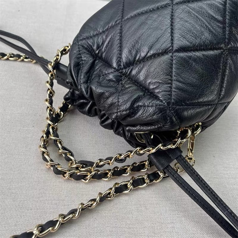 予約】本革キルティングショルダーバッグ | MINSE