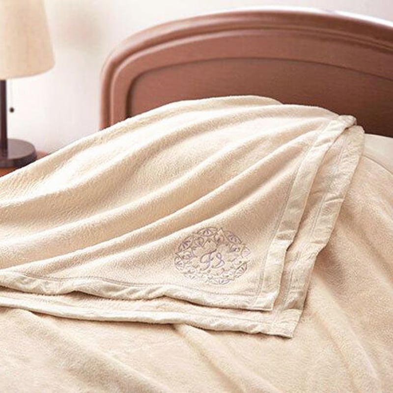 西川 シルクコットン リバーシブル毛布 (毛羽部分) 27,500円 | 贈答品