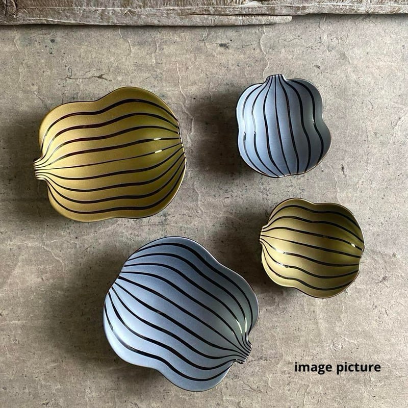 有田焼 幸楽窯 錦銀彩飴釉 瓢型豆皿 | MatsuBokkuri