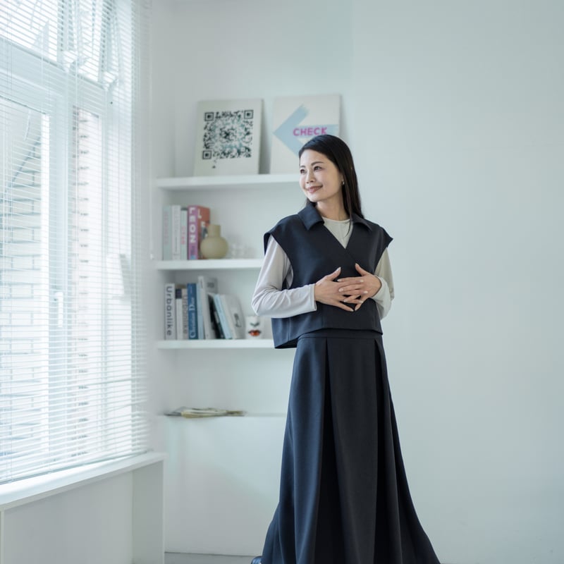 ノースリーブジャケット＆スカートセットアップ【ISSU-24109】日本製