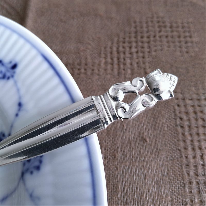 GeorgJensenエコーンのケーキサーパー(大)20㎝L/Acorn Cake serve