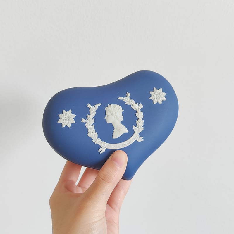 エリザベス女王のハートの入れ物 | Tabino Okurimono