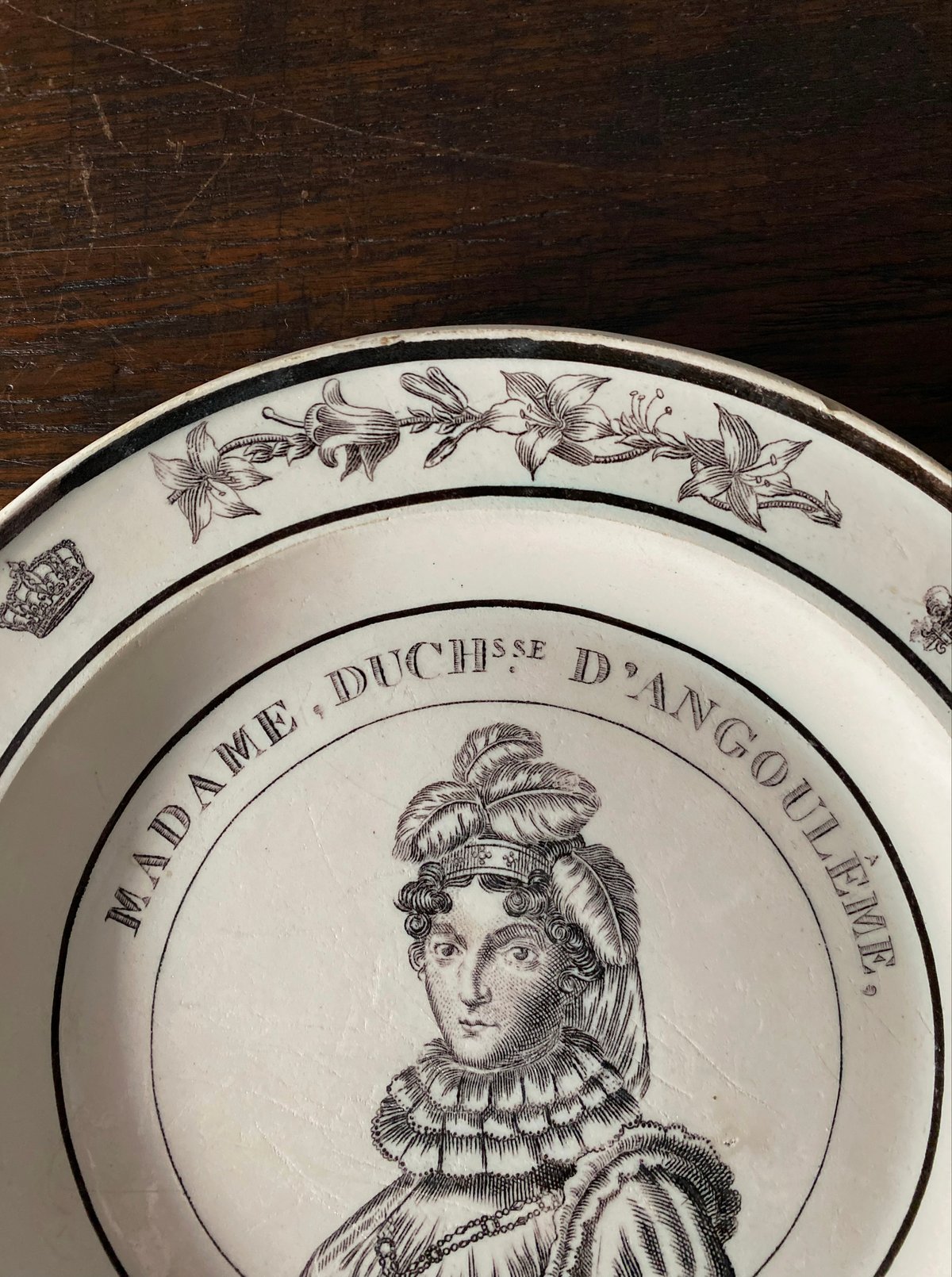 Choisy le Roi ショワジールロワ 肖像 グリザイユ皿 フランス王族 φ21