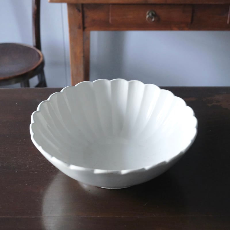 Arboras アルボラス 白 サラディエ ボウル 輪花 φ28cm フランス