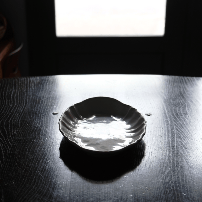 Moustiers ムスティエ 花リム 輪花 オーバル 皿 ラヴィエ アンティーク