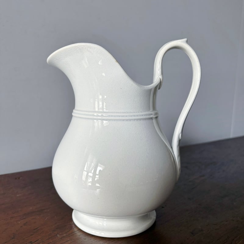 Choisy le Roi ショワジールロワ 白 ピシェ ピッチャー 花器 花瓶 h19.5