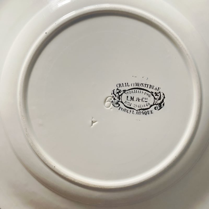 Creil & Montereau クレイユ＆モントロー レリーフ グリザイユ 皿 φ19.8